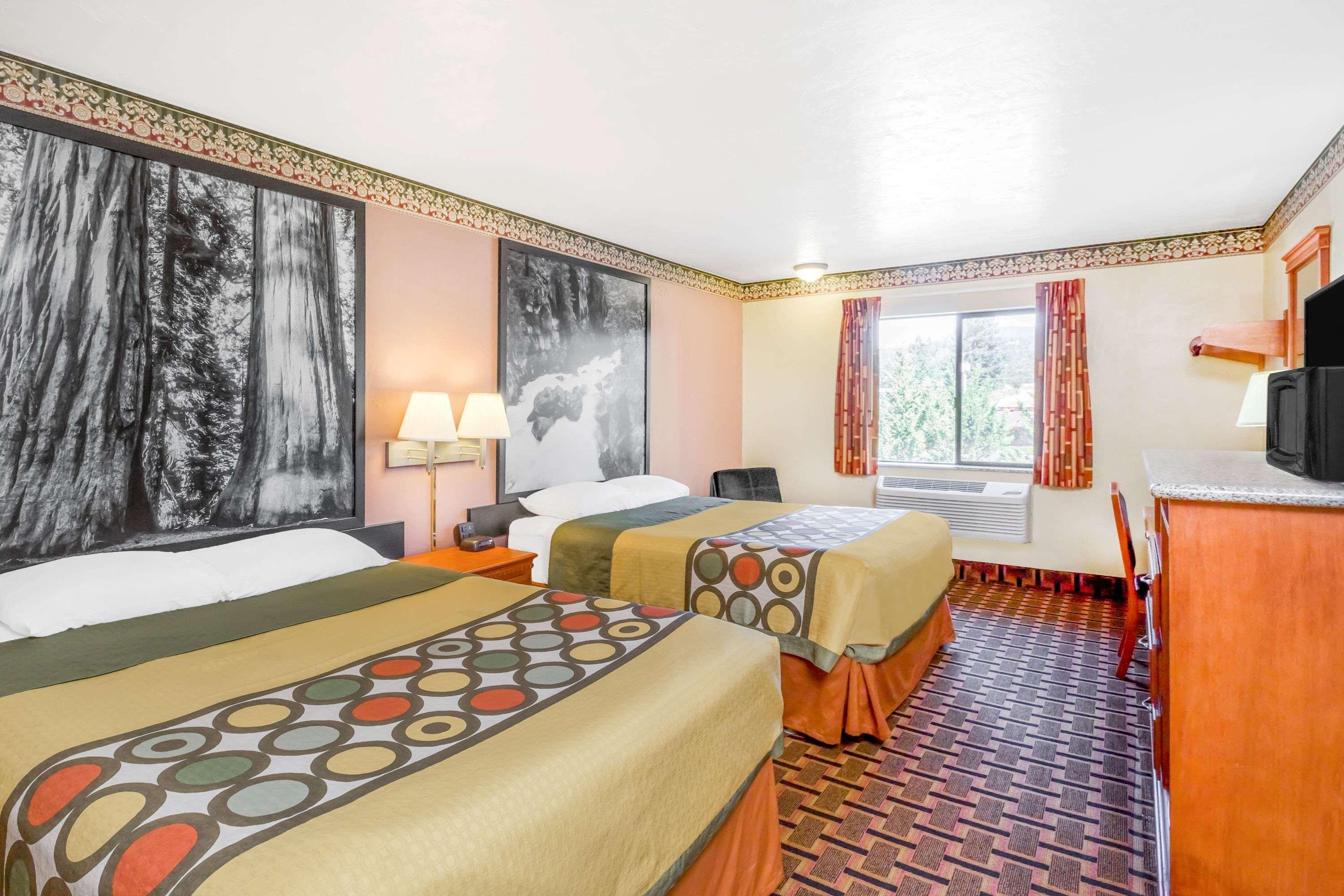 Super 8 By Wyndham Grants Pass Motel Eksteriør bilde